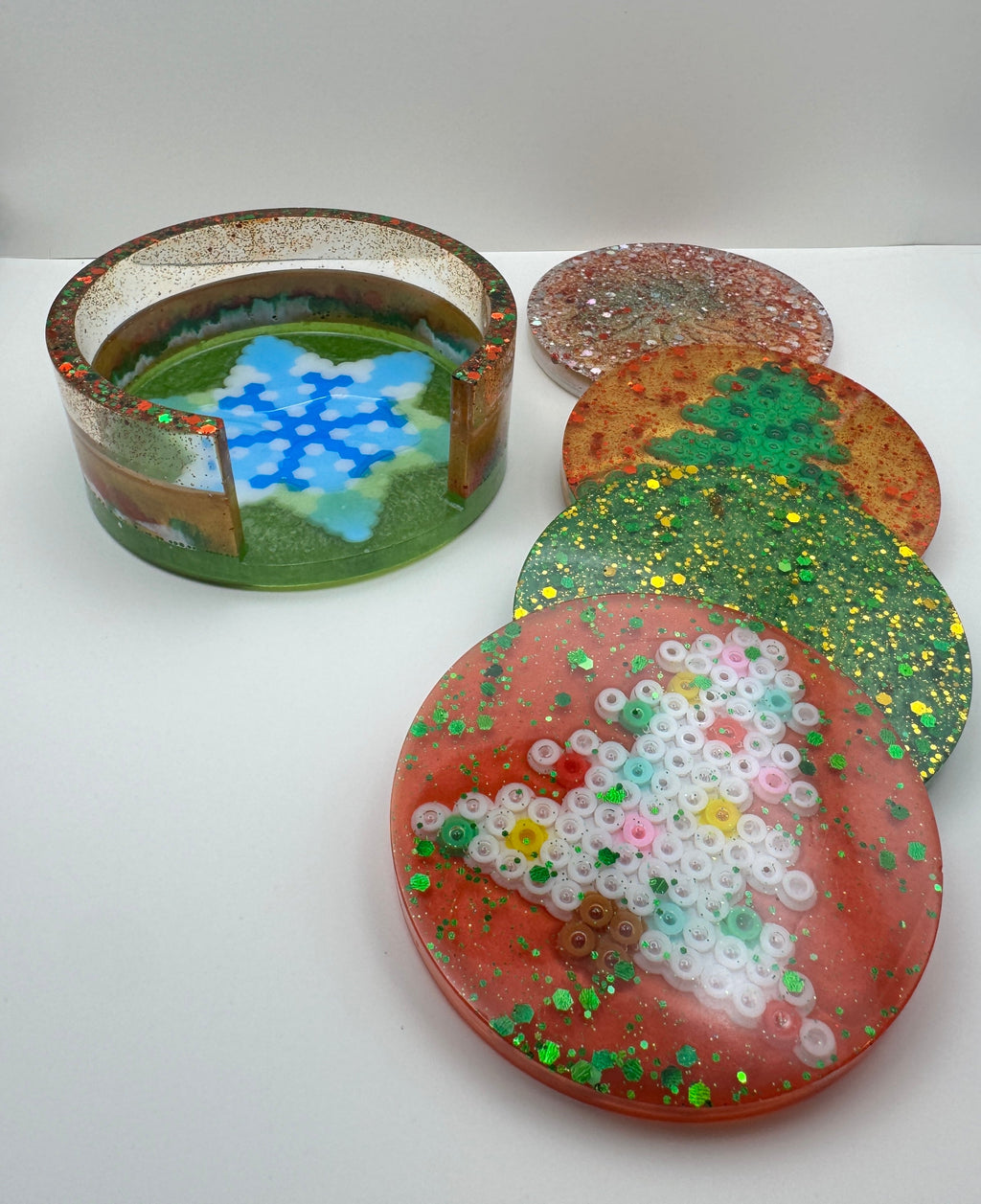 Christmas Resin Coaster Set with Holder – Set of 4